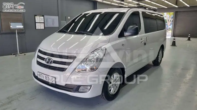 2016 Hyundai Starex