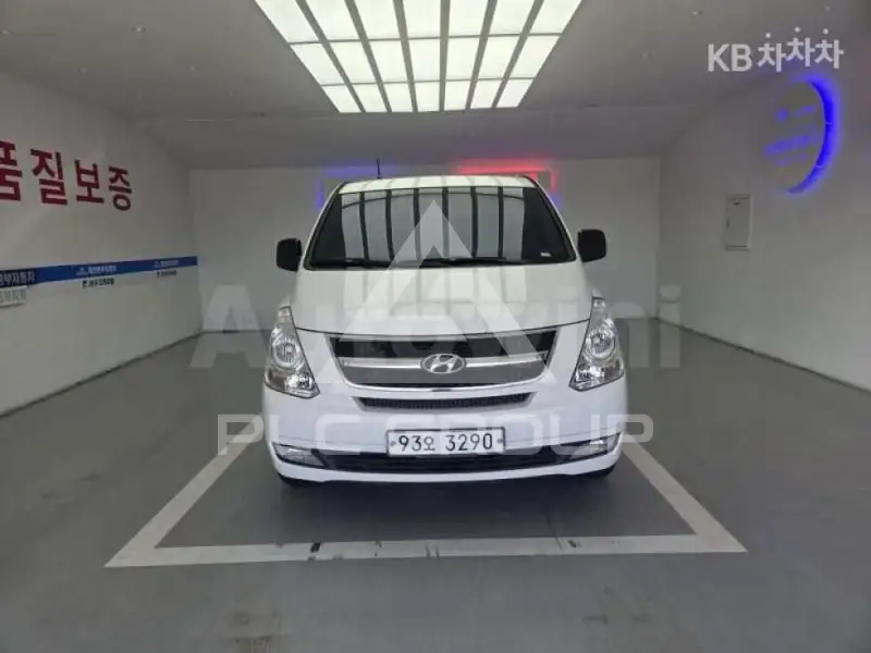 2016 Hyundai Starex