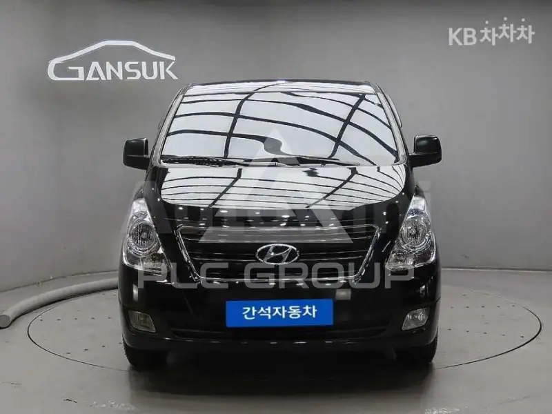 2016 Hyundai Starex