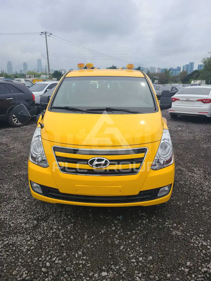 2016 Hyundai Starex