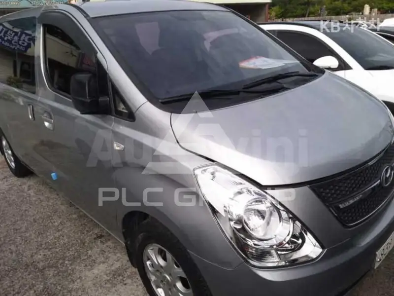 2016 Hyundai Starex