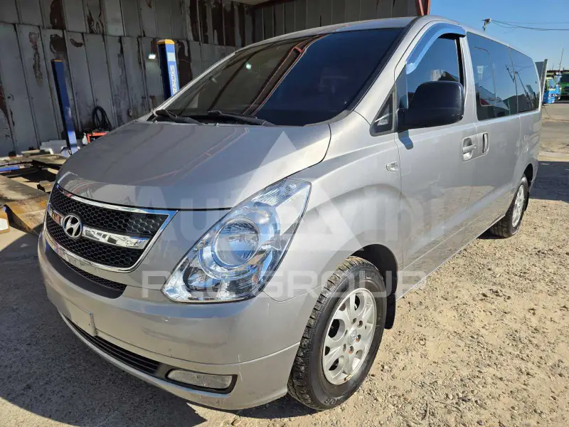 2016 Hyundai Starex