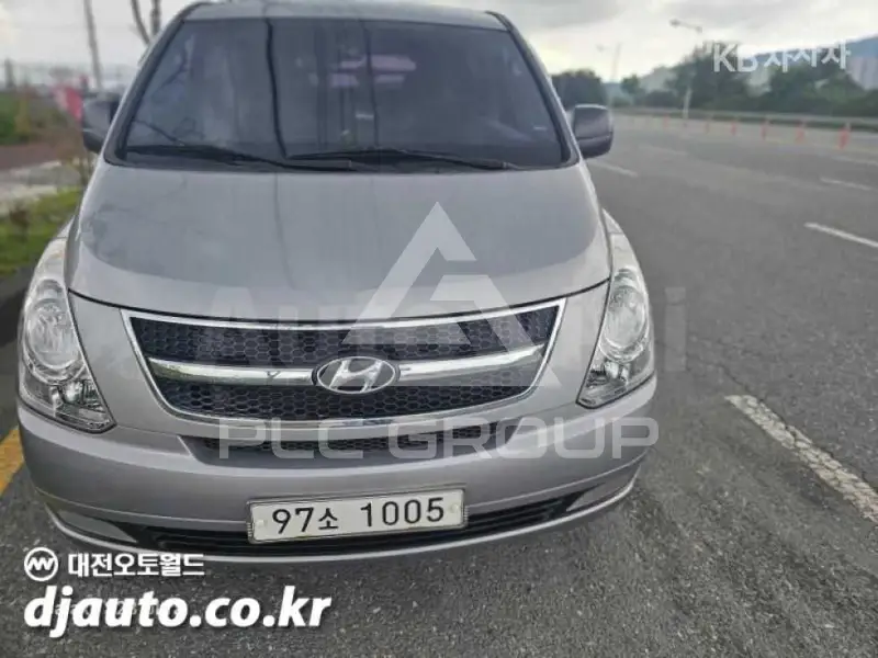 2016 Hyundai Starex