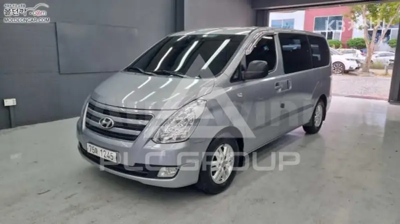 2016 Hyundai Starex