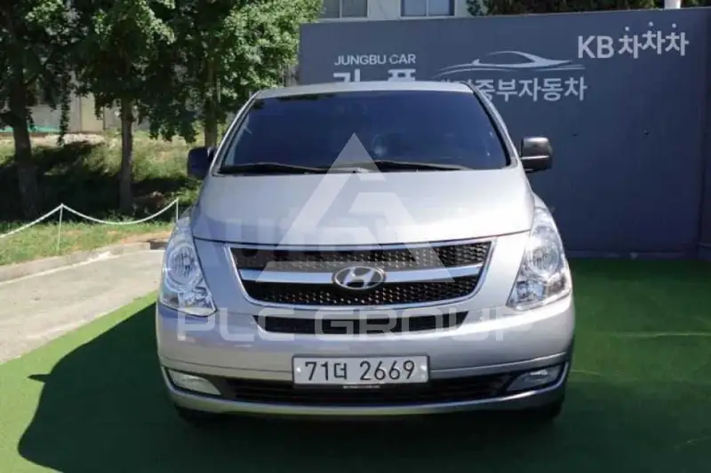 2016 Hyundai Starex