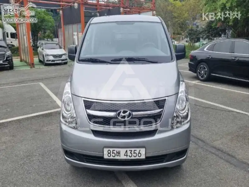 2016 Hyundai Starex