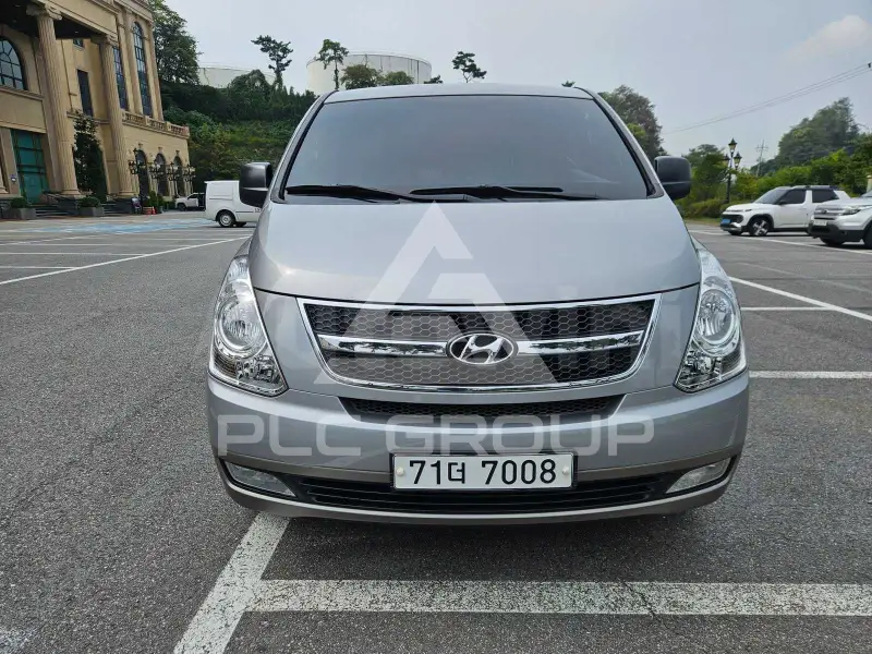 2016 Hyundai Starex