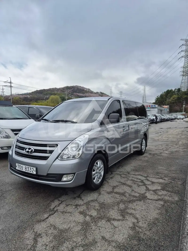 2016 Hyundai Starex