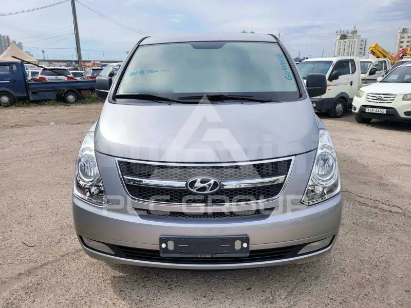 2016 Hyundai Starex