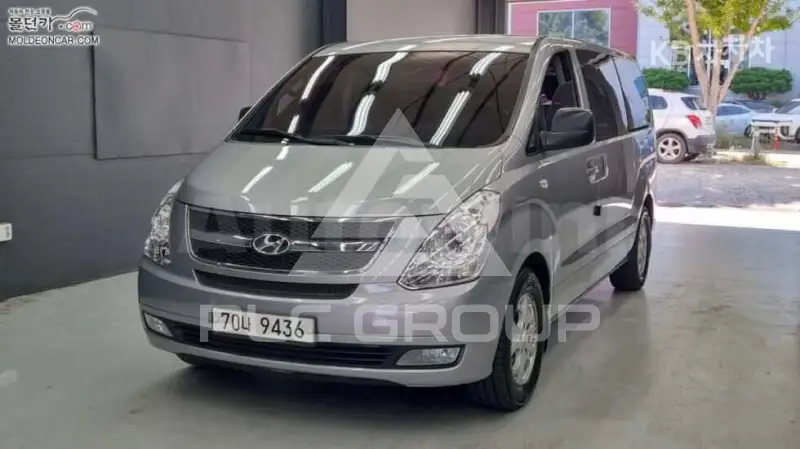 2016 Hyundai Starex