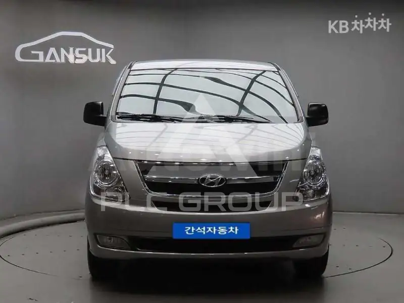2016 Hyundai Starex