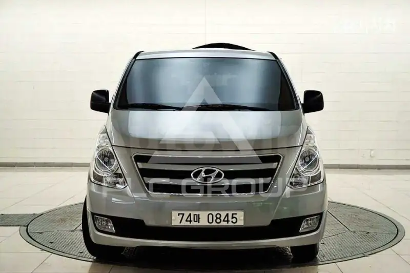 2016 Hyundai Starex