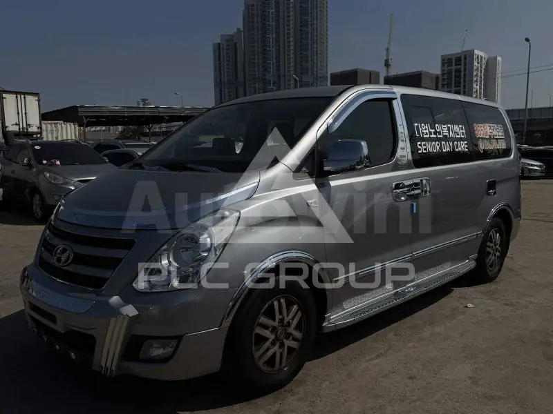 2016 Hyundai Starex
