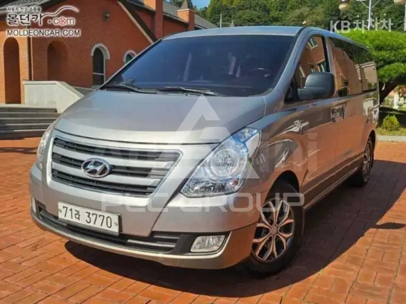 2016 Hyundai Starex