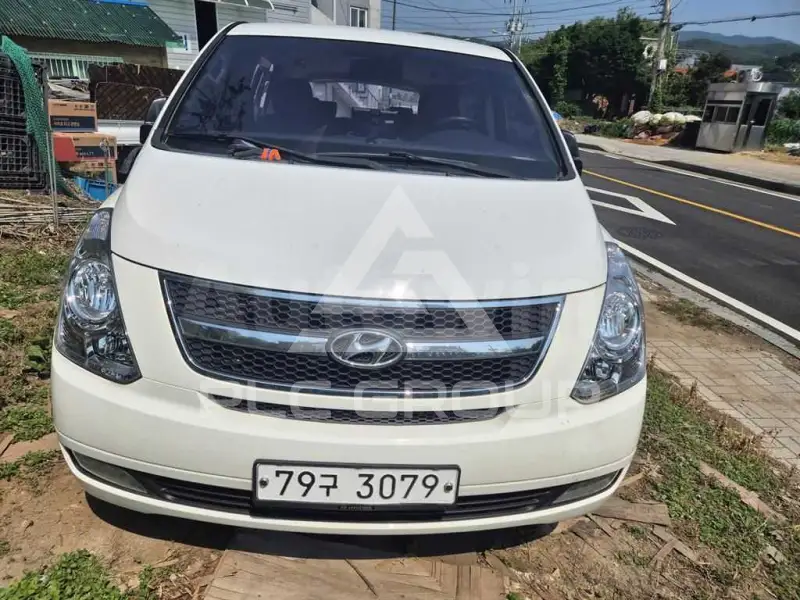 2016 Hyundai Starex