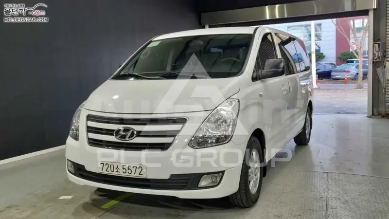 2016 Hyundai Starex