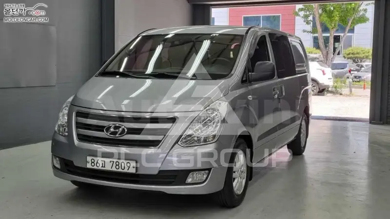 2016 Hyundai Starex