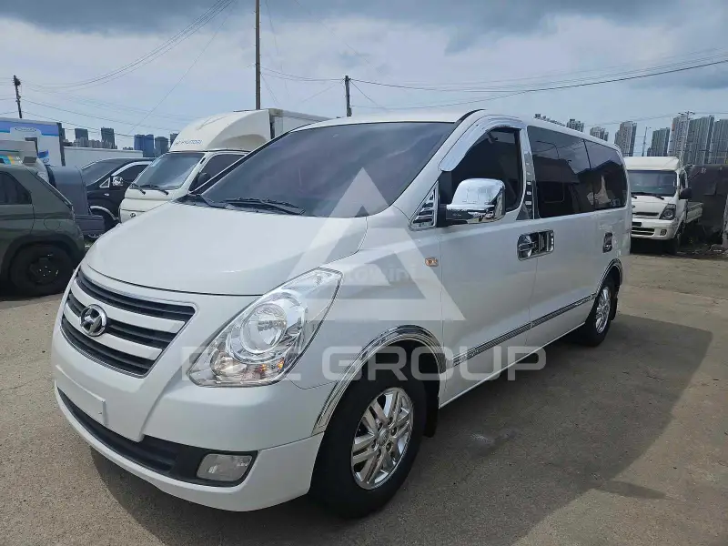2016 Hyundai Starex