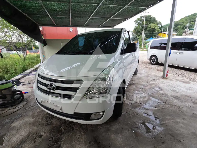 2016 Hyundai Starex