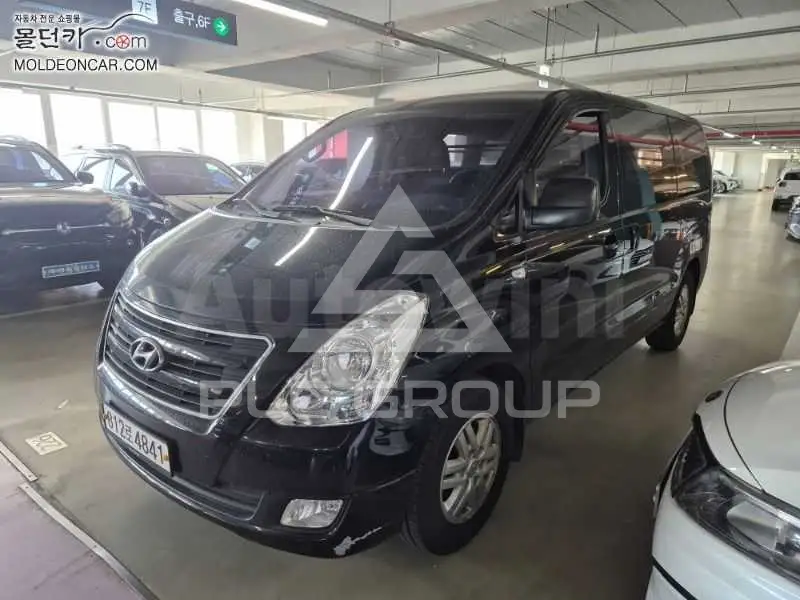 2016 Hyundai Starex