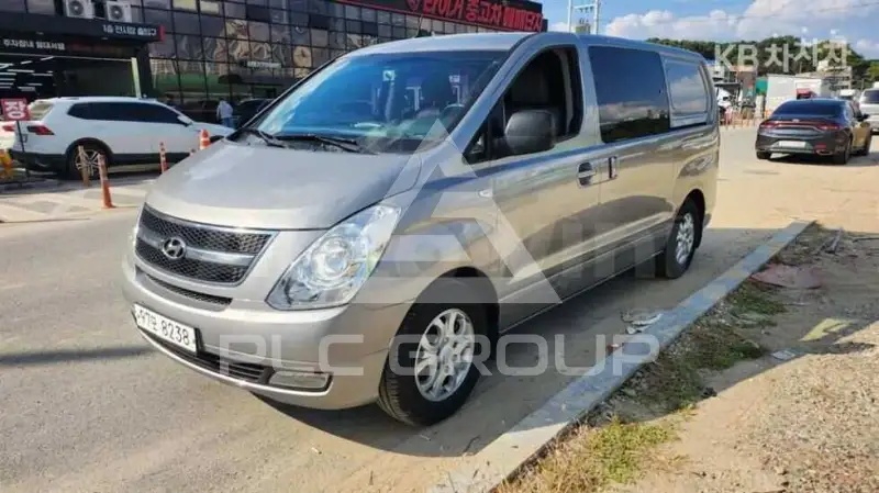 2016 Hyundai Starex