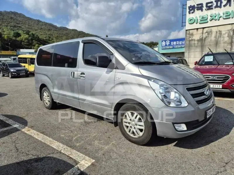 2016 Hyundai Starex