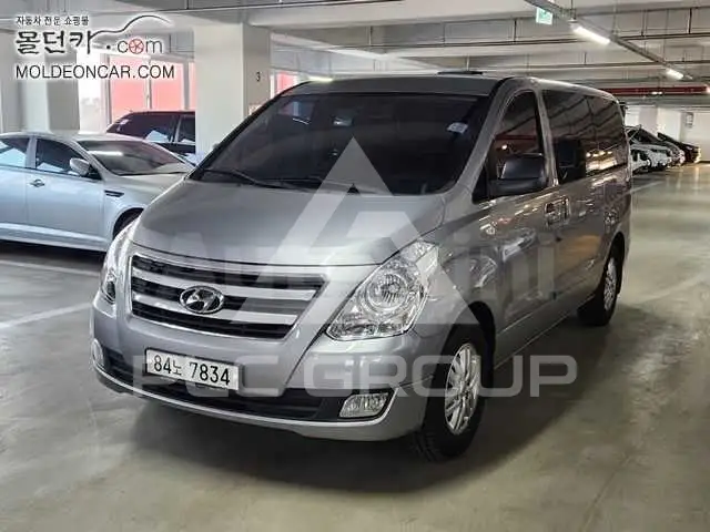 2016 Hyundai Starex