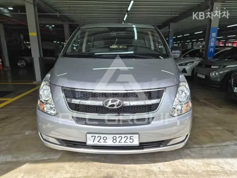 2016 Hyundai Starex