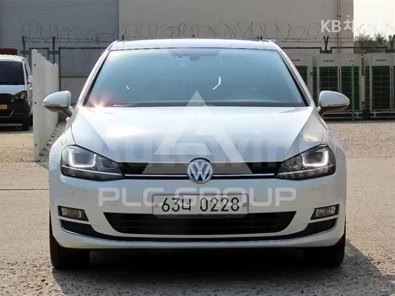 2016 Volkswagen GOLF