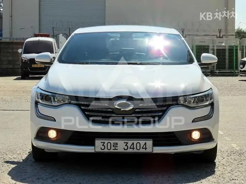 2016 Renault Sm6