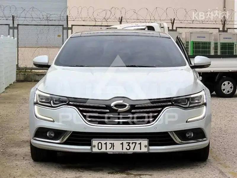 2016 Renault Sm6
