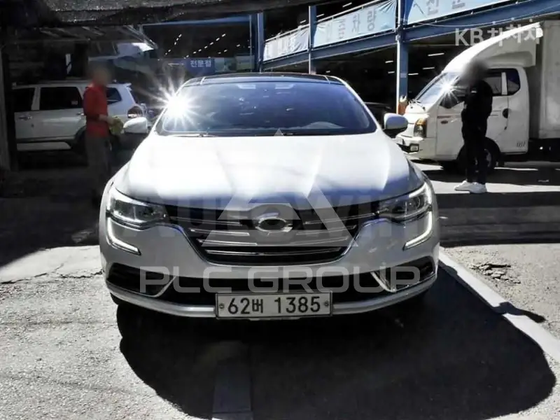 2016 Renault Sm6