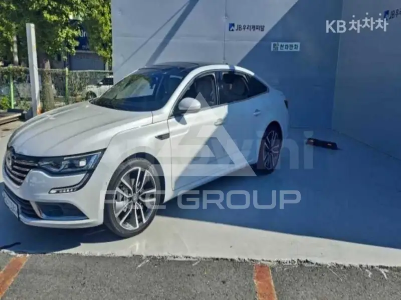 2016 Renault Sm6
