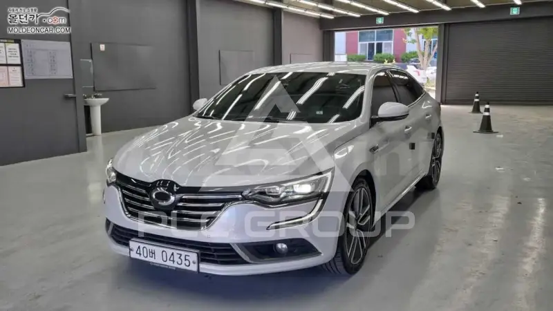 2016 Renault Sm6