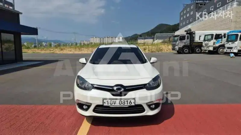 2016 Renault SM3