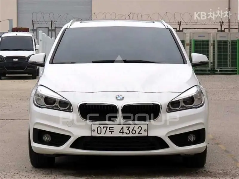 2017 BMW 218