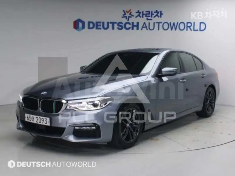 2017 BMW 523
