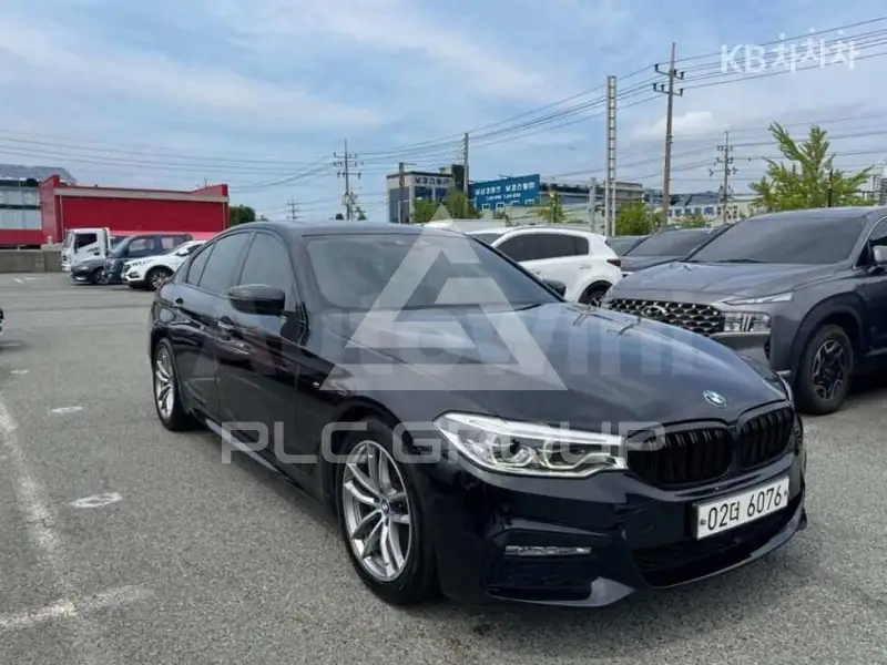 2017 BMW 523