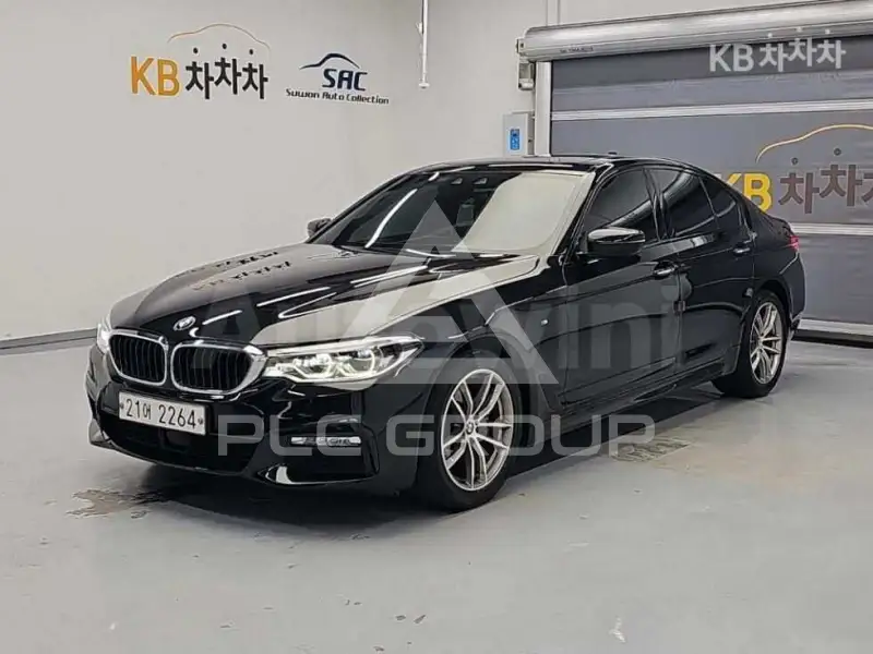2017 BMW 523