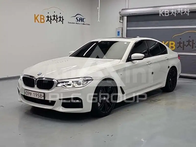 2017 BMW 523