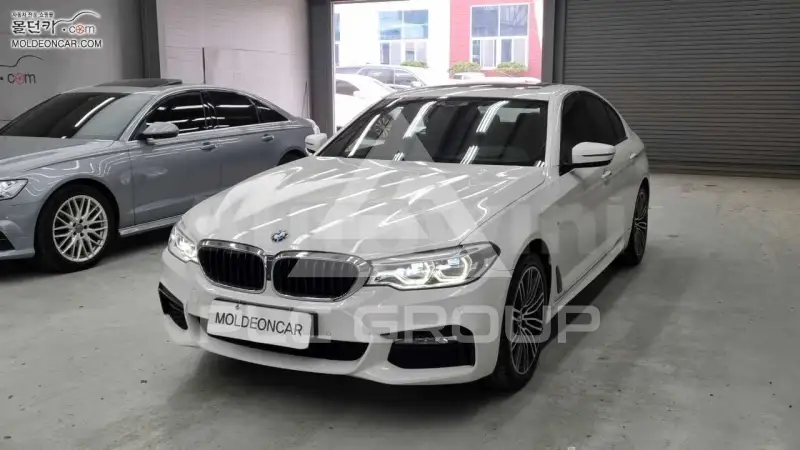 2017 BMW 523