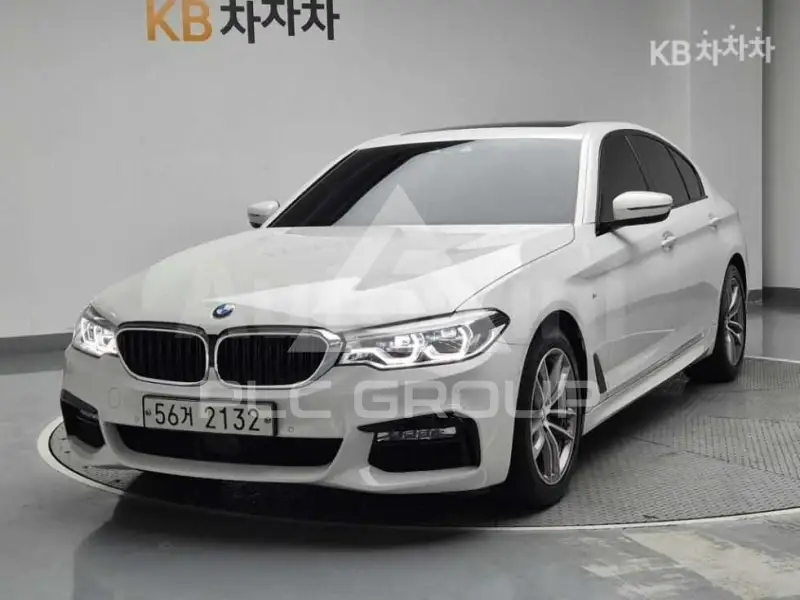 2017 BMW 523