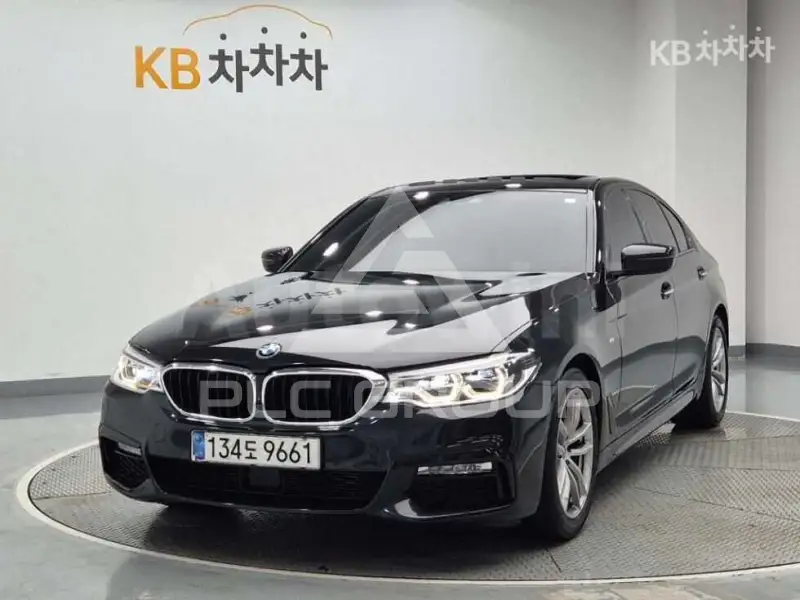 2017 BMW 523