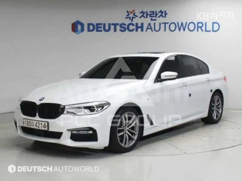 2017 BMW 523