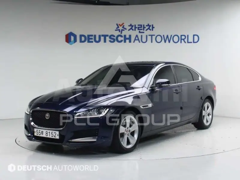 2017 Jaguar XF
