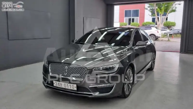 2017 Lincoln MKZ