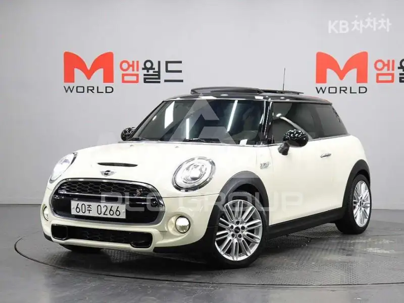 2017 Mini COOPER