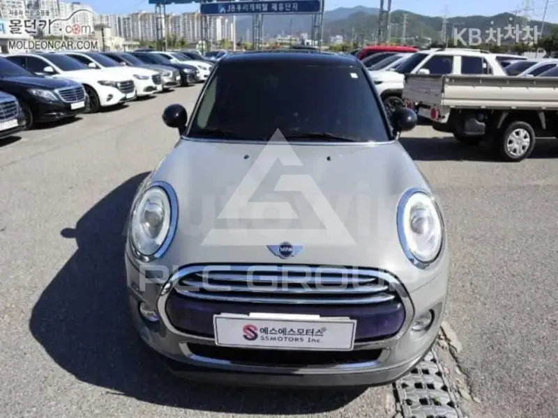 2017 Mini COOPER