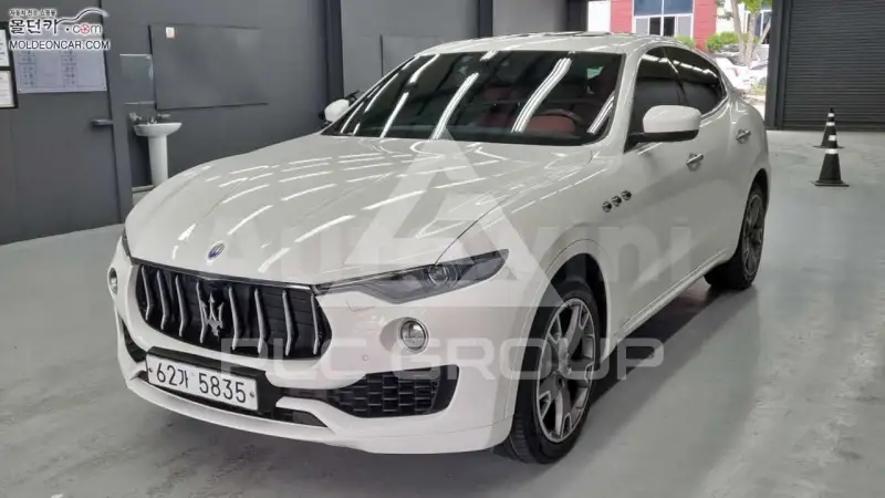 2017 Maserati LEVANTE
