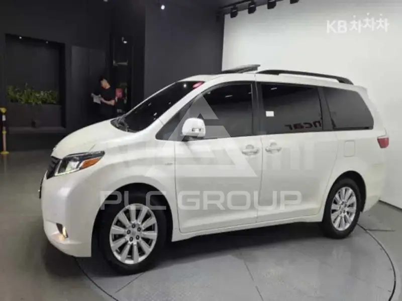 2017 Toyota SIENNA